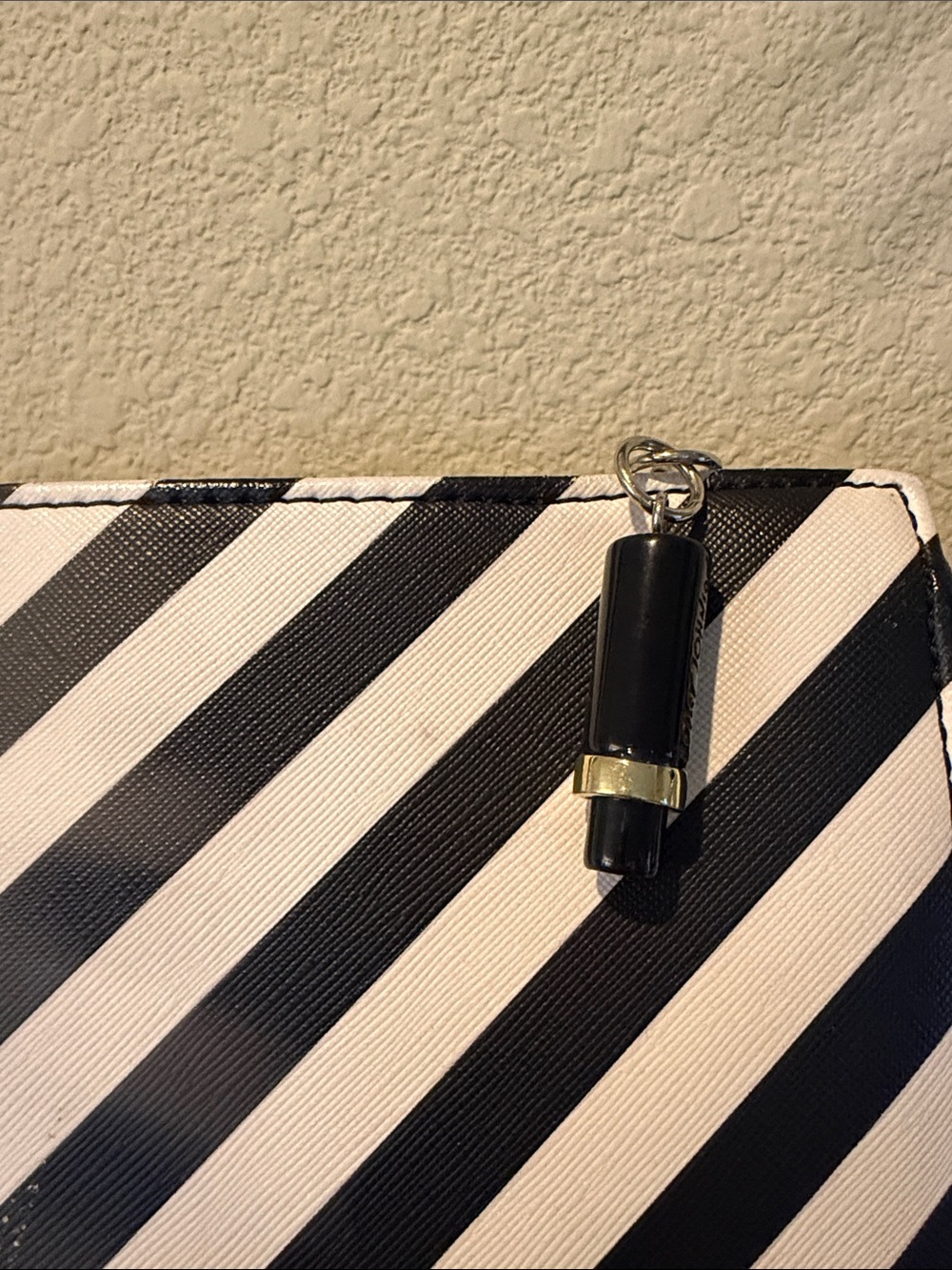 Betsey Johnson Black & White Diagonal Stripe Pouch with Pink Trim - Picture 5 of 9